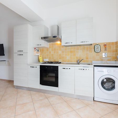Ad Apartment Olbia Esterno foto